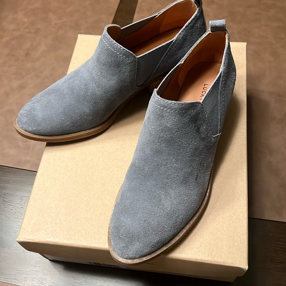 LUCKY BRAND WOMENS FALLO SUEDE BOOTIE SIZE 7 CASTLE ROCK GRAY/BLUE EXCELLENT